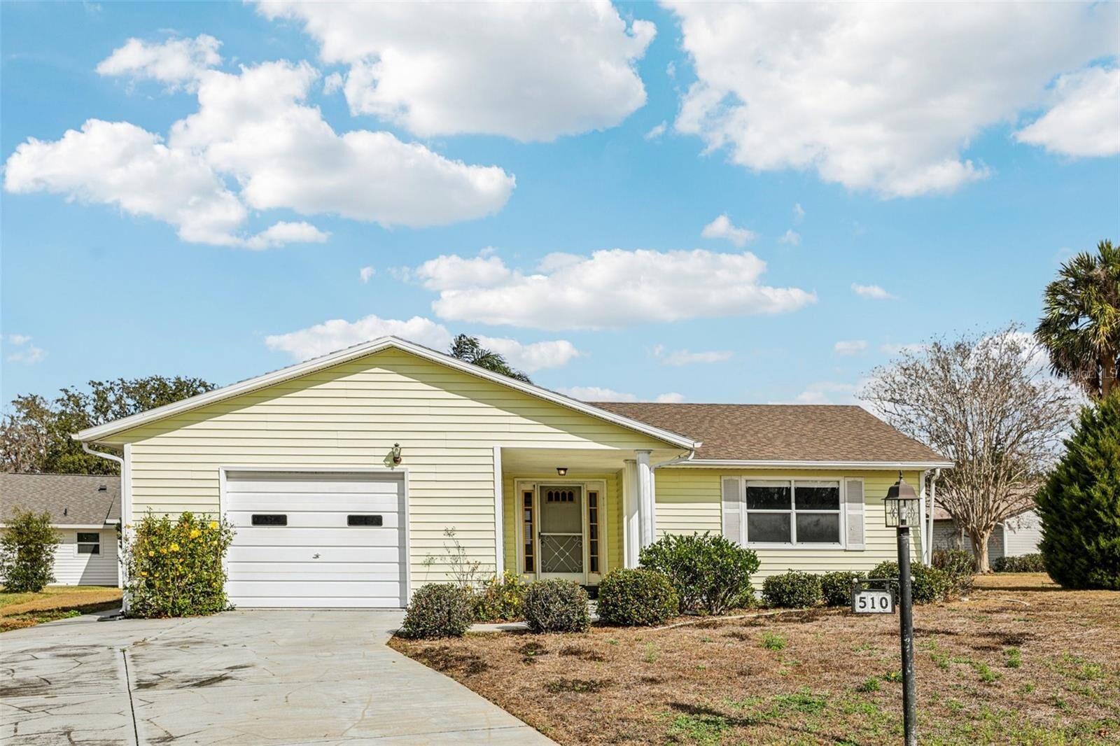 Property Photo:  510 Galloway Court  FL 34788 