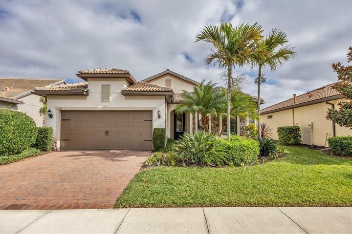 Property Photo: 11233 Sandhill Preserve Drive FL 34238