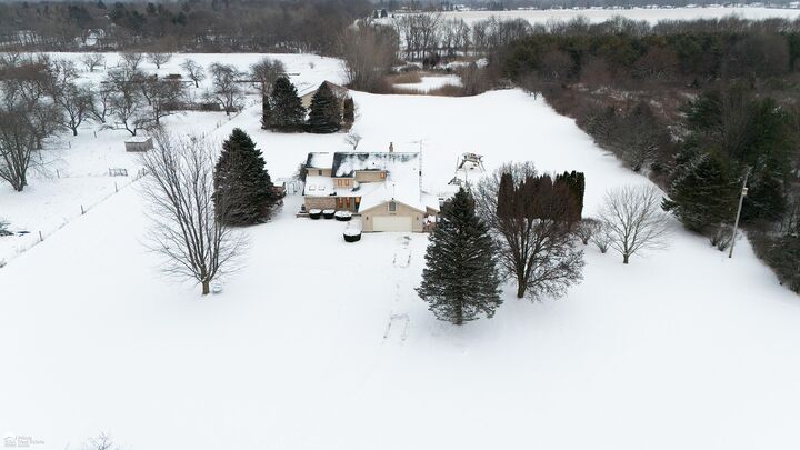 Property Photo: 1446 Van Vleet Road MI 48433