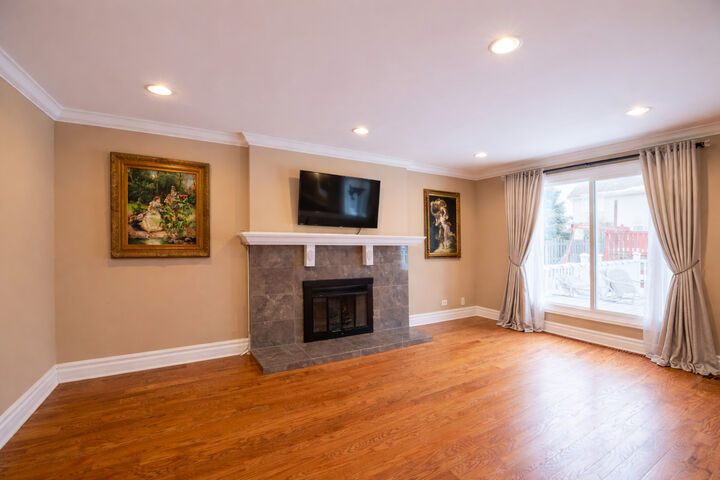 Property Photo:  751 Garth Road  IL 60090 