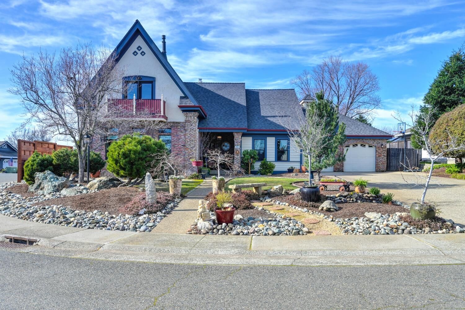 Property Photo: 865 El Oro Drive CA 95603