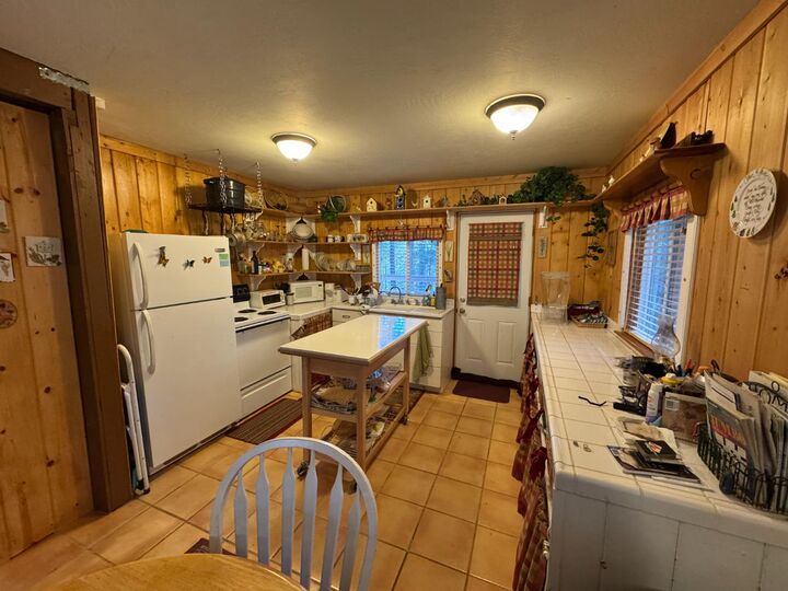 Property Photo: 25271 Rebekah Road CA 95335