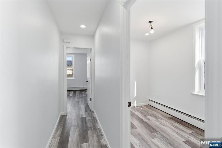 Property Photo:  280 Wilson Avenue 1R  NJ 07032 