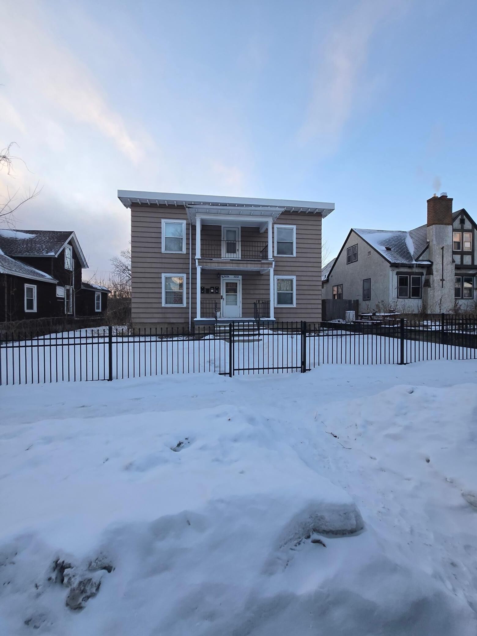 Property Photo:  3032 14th Avenue S  MN 55407 