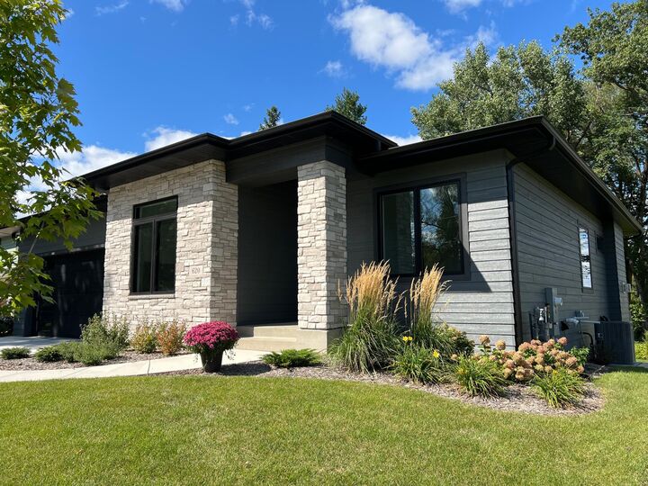 Property Photo: 620 Greenvale Avenue MN 55057