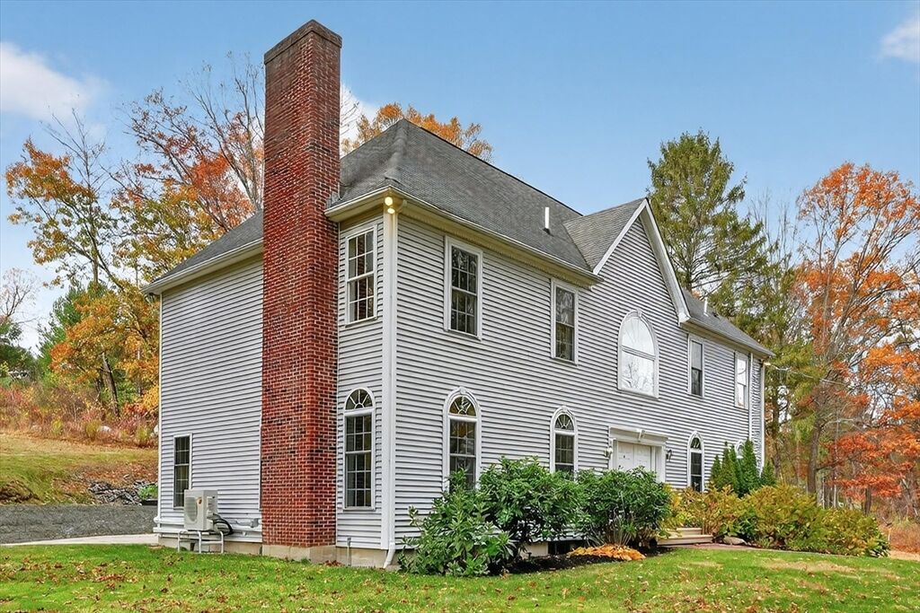 Property Photo:  14 Pinehill Rd.  MA 01701 