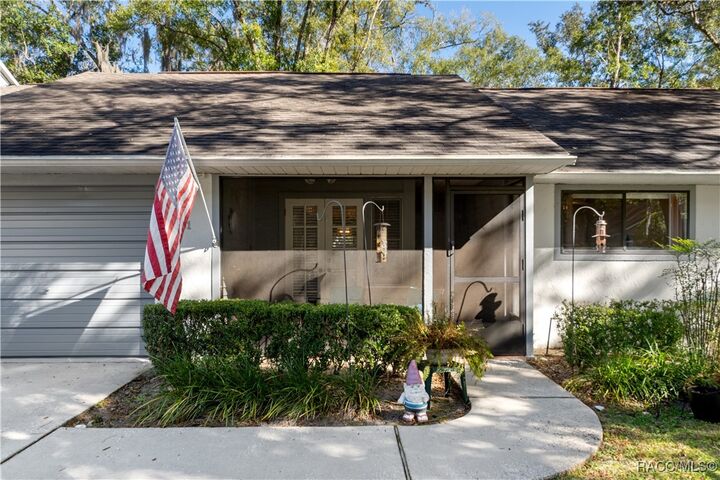 Property Photo:  531 W Cherry Laurel Court  FL 34465 