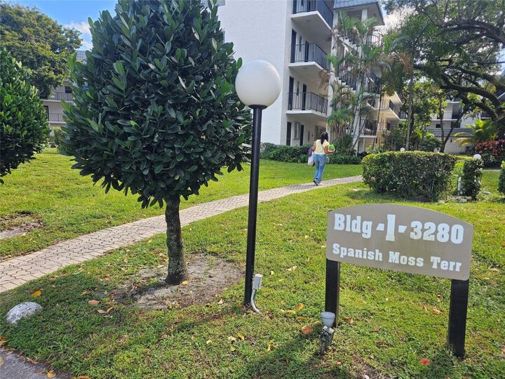 Property Photo: 3280 Spanish Moss Terrace 209 FL 33319