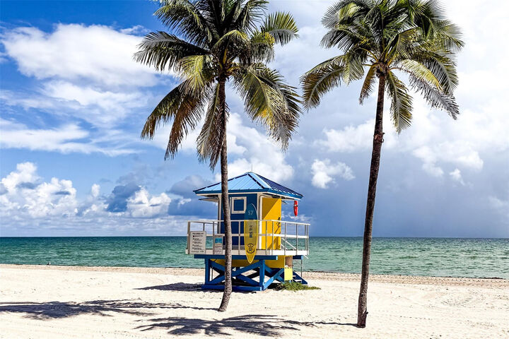 Property Photo: 2205 S Surf Road 4B FL 33019