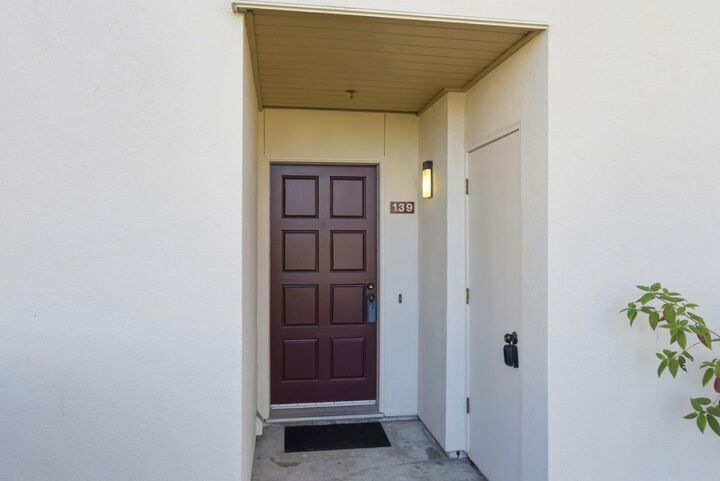 Property Photo:  139 Shorebird Circle  CA 94065 