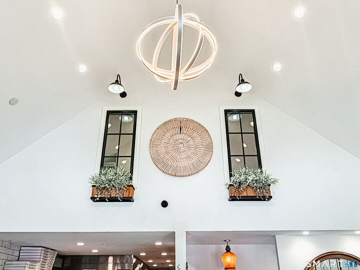 Property Photo:  285 Main Street  CT 06109 