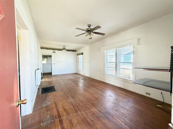 Property Photo:  409 S Bristow Avenue  OK 74030 