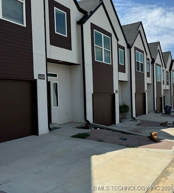 Property Photo:  3404 Redbud Lane  OK 74132 