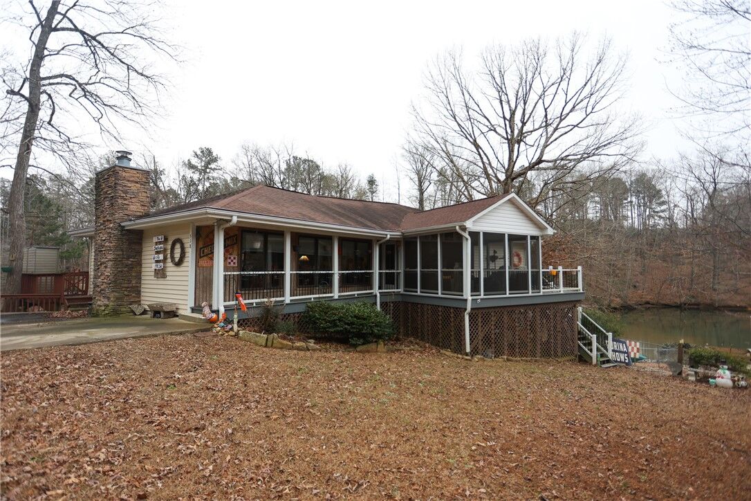 Property Photo: 518 Inlet Drive SC 29672