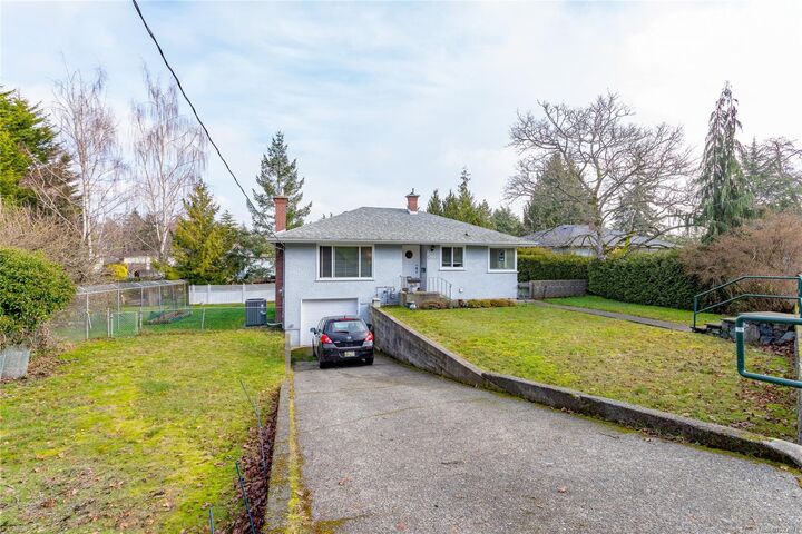 Property Photo:  4121 Quadra St  BC V8X 1L1 
