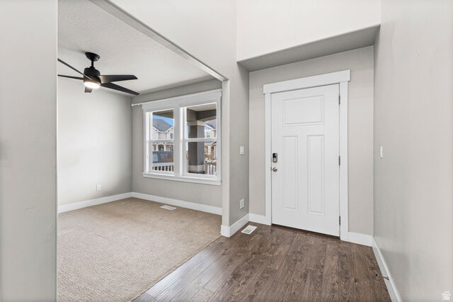 Property Photo:  943 S 2150 W  UT 84058 