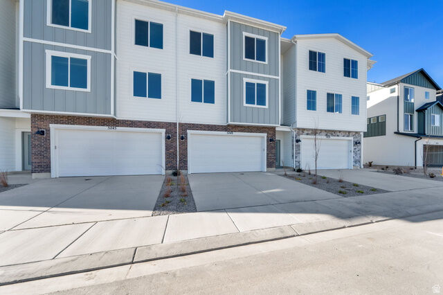 Property Photo: 5255 N Evergreen Way 211 UT 84005
