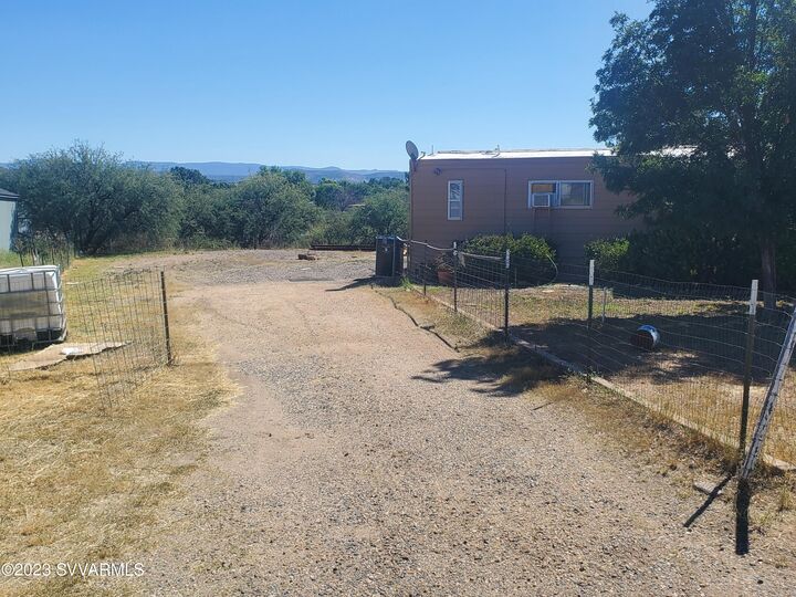 Property Photo: 1915 N Badger Lane AZ 86322