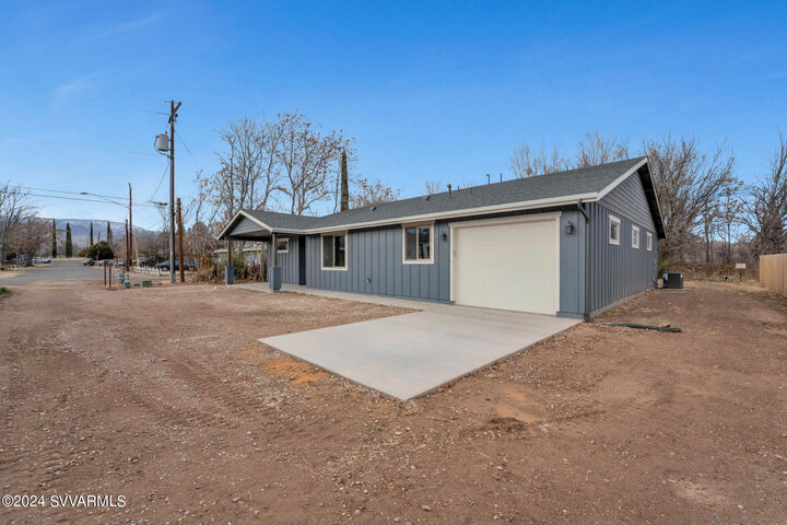 Property Photo: 891 N 15th Street AZ 86326
