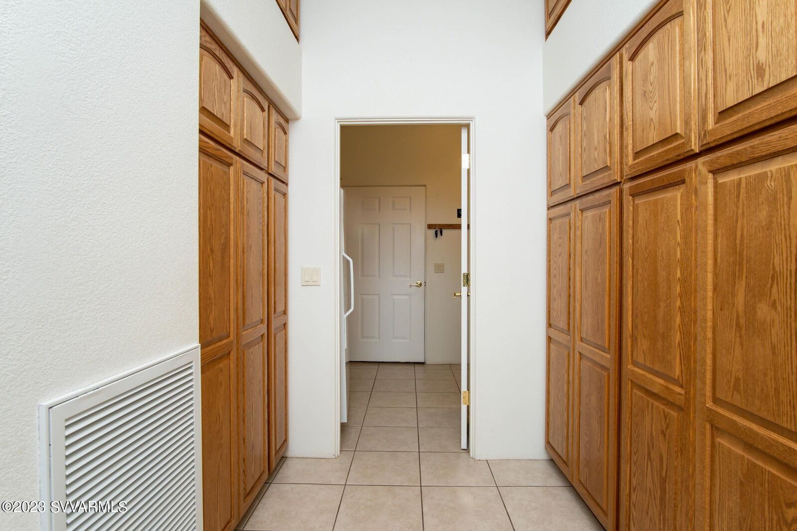 Property Photo:  880 S 8th Street  AZ 86326 