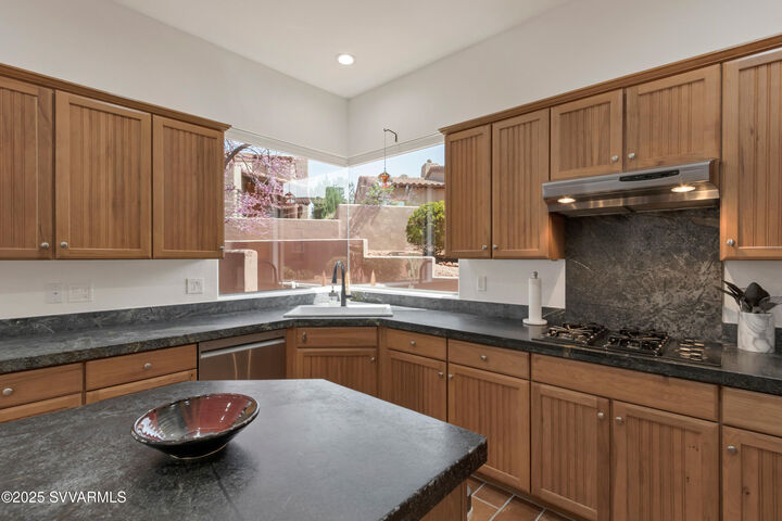 Property Photo:  60 Corte Banca  AZ 86351 