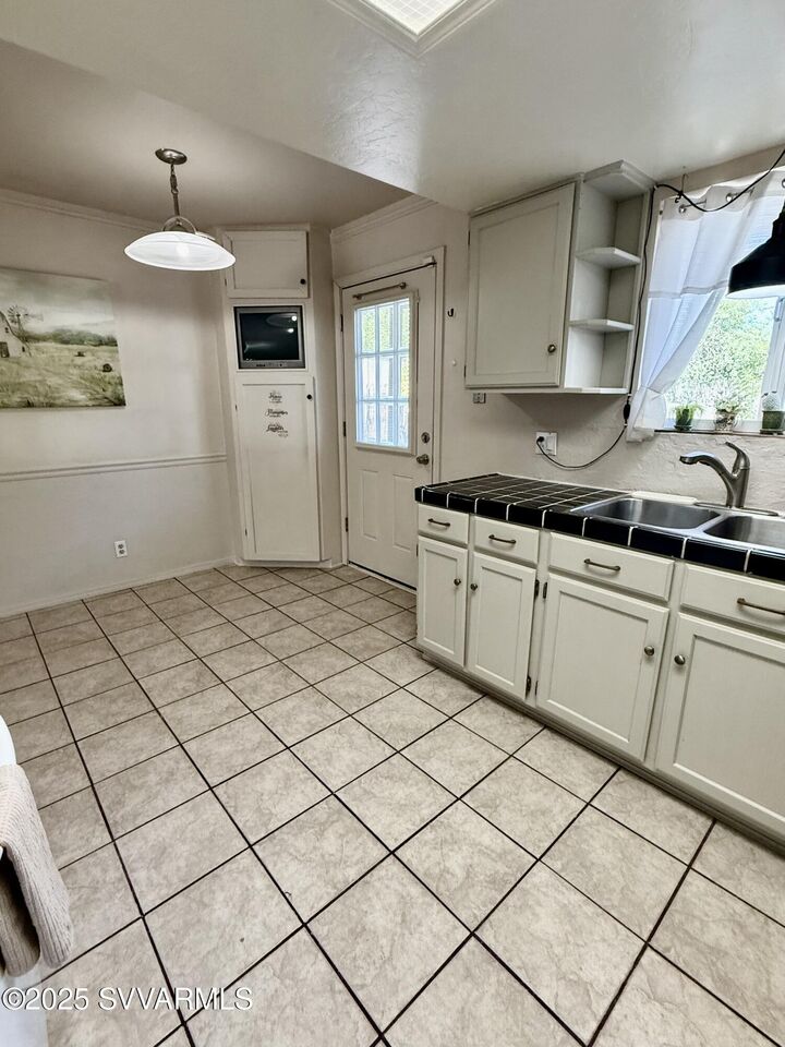 Property Photo:  4097 E Del Rio Dr Drive  AZ 86326 