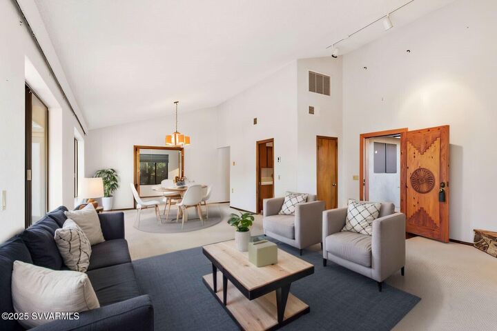 Property Photo: 30 Little Green Circle AZ 86351