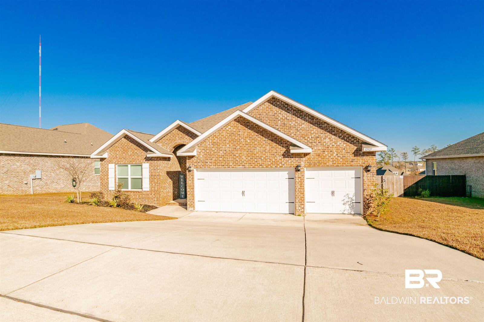 Property Photo: 12927 Sanderling Loop AL 36527