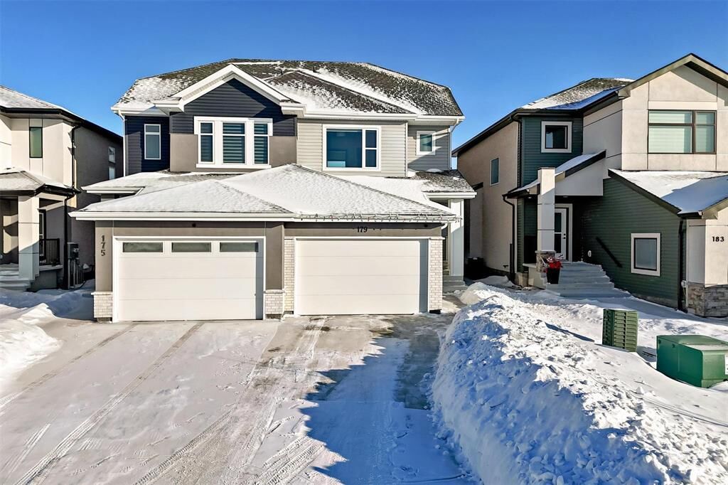 Property Photo:  179 Crestmont Drive  MB R3X 0S1 