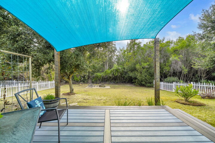 Property Photo:  507 Fanny Ann Way  FL 32439 