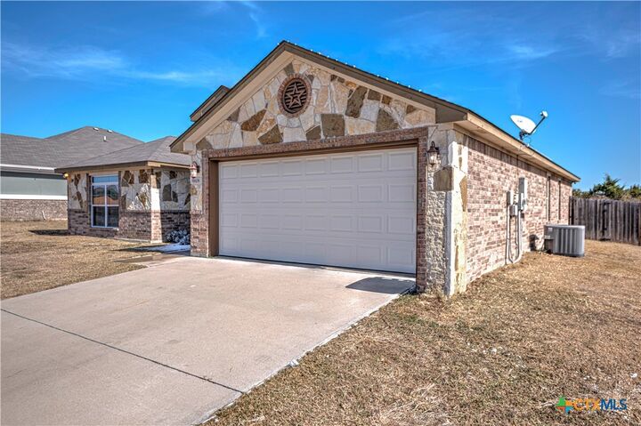 Property Photo: 9808 Taylor Renee Drive TX 76542