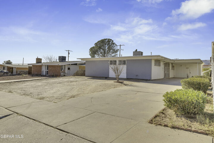 Property Photo:  1519 Passero Drive  TX 79903 