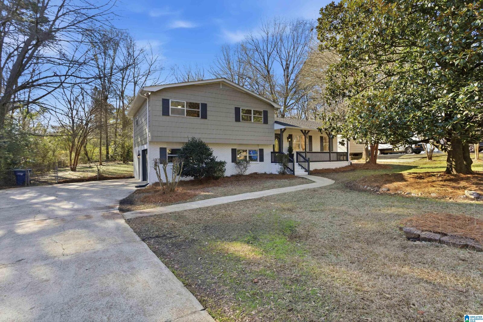Property Photo:  312 Joye Lane  AL 35007 