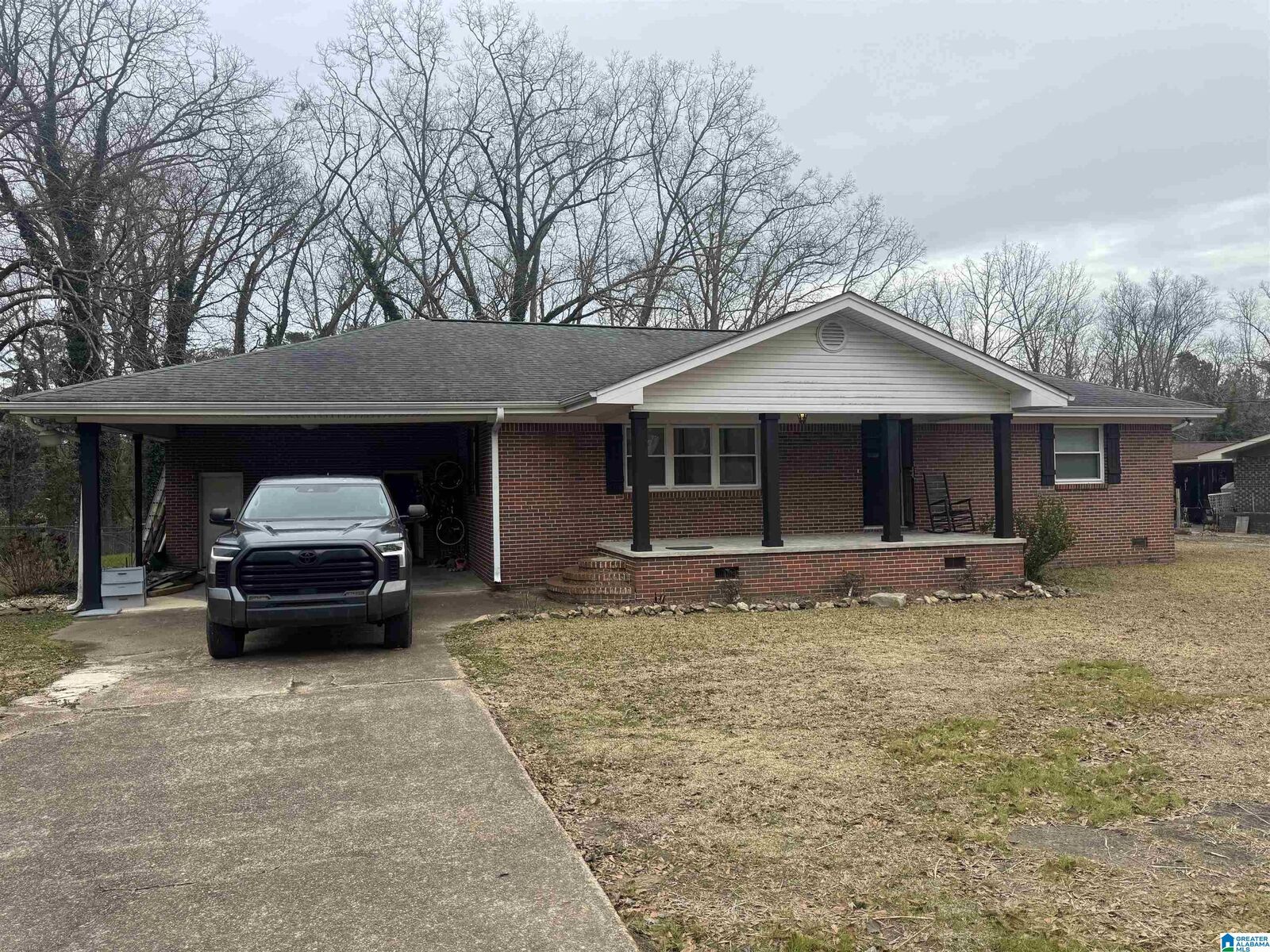 Property Photo:  2025 Fairview Road  AL 35904 