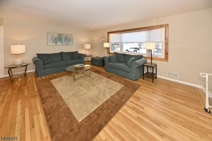 Property Photo:  368 Elmwood Dr  NJ 07652 