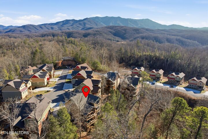 Property Photo:  1019 Potters Way  TN 37738 