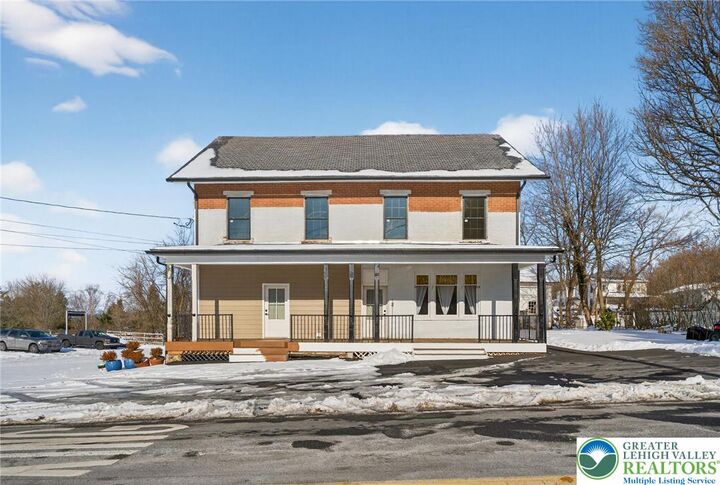 Property Photo:  3591 Station Avenue  PA 18034 