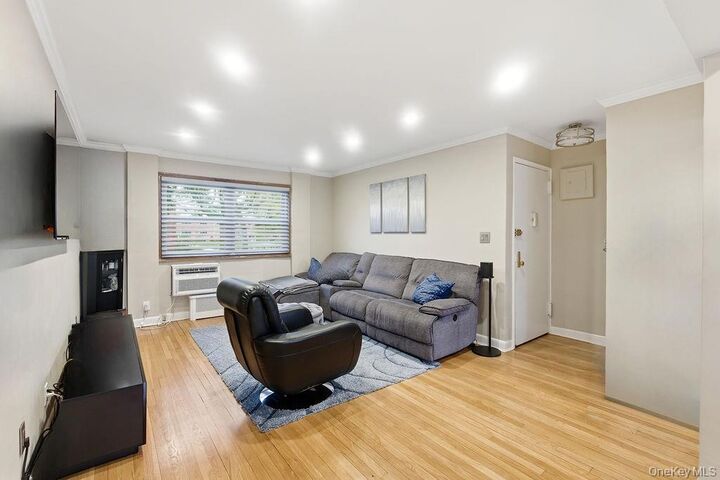 Property Photo:  155-24 81st Street 110  NY 11414 