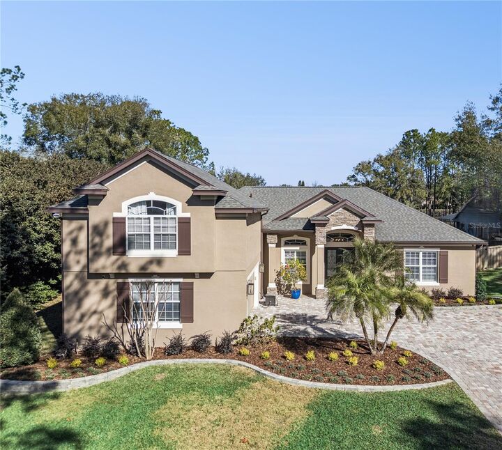 Property Photo: 7611 Earlwood Avenue FL 32757