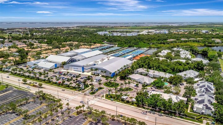 Property Photo:  3608 54th Drive W 202  FL 34210 