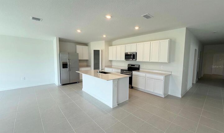 Property Photo: 3255 Watts Terrace FL 33837