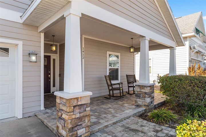 Property Photo:  1412 NW 121st Way  FL 32606 