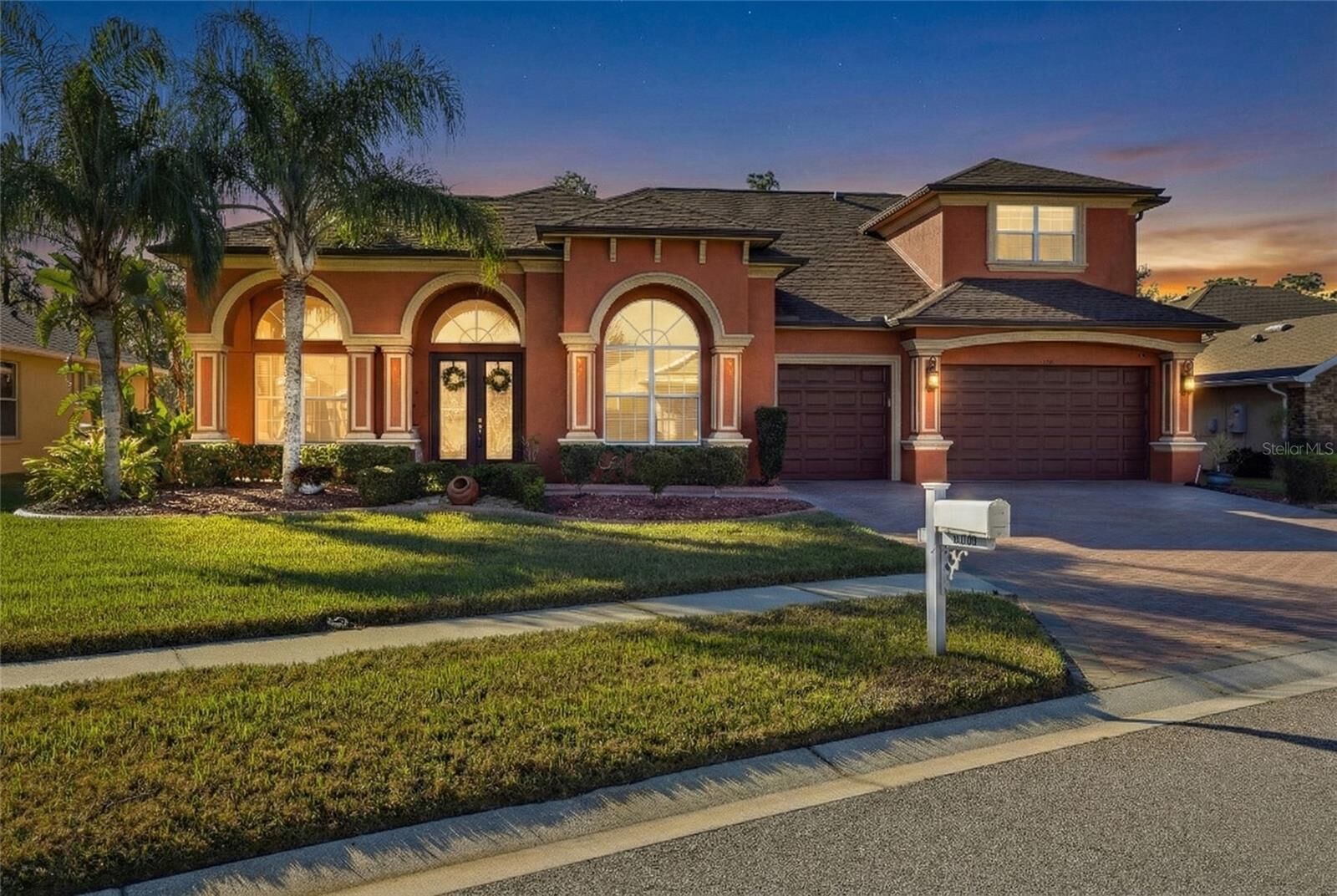 Property Photo:  11749 Newberry Grove Loop  FL 33579 