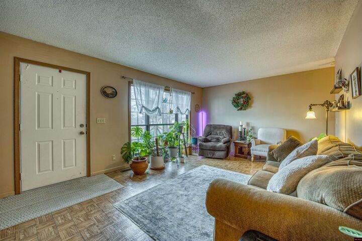 Property Photo:  142 Crestview Drive  AR 72653 