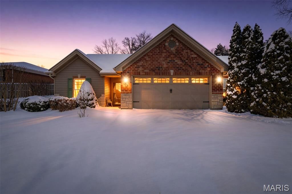 Property Photo:  17 Ash Court  MO 63028 