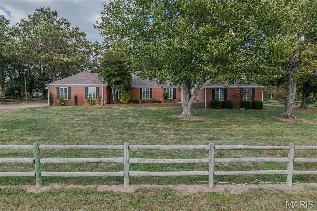 Property Photo:  21355A Ember Road  MO 65536 