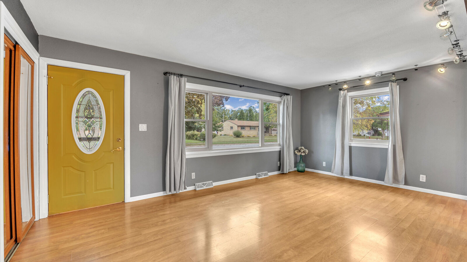 Property Photo: 521 Prospect Ave WI 53085