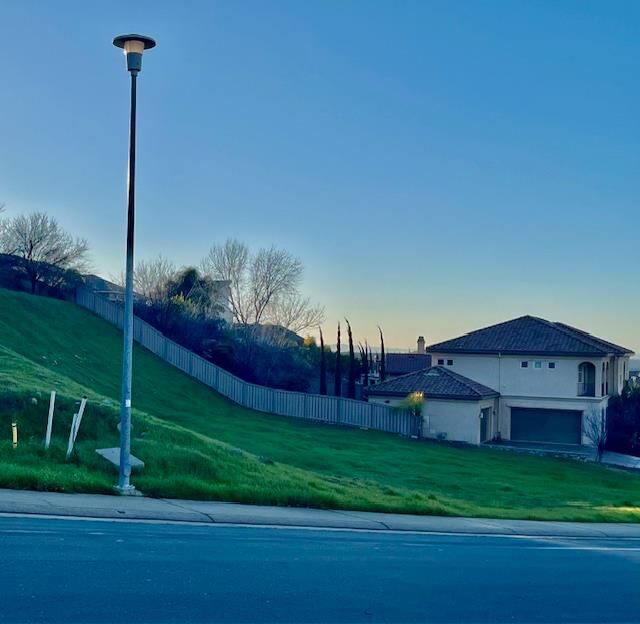 Property Photo:  703 Glen-Mady Way  CA 95630 