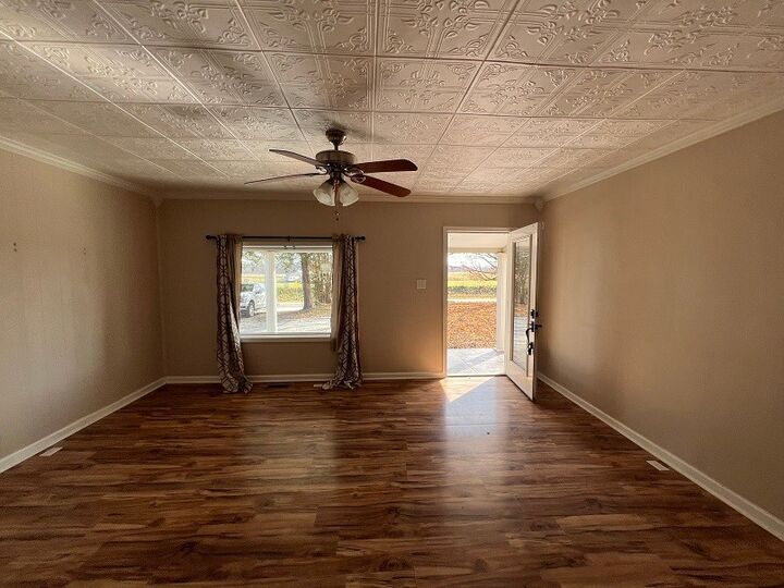 Property Photo:  631 W Maple St  TN 37357 