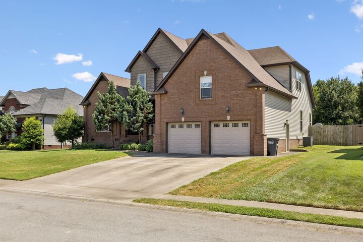 Property Photo:  1508 Green Grove Way  TN 37043 